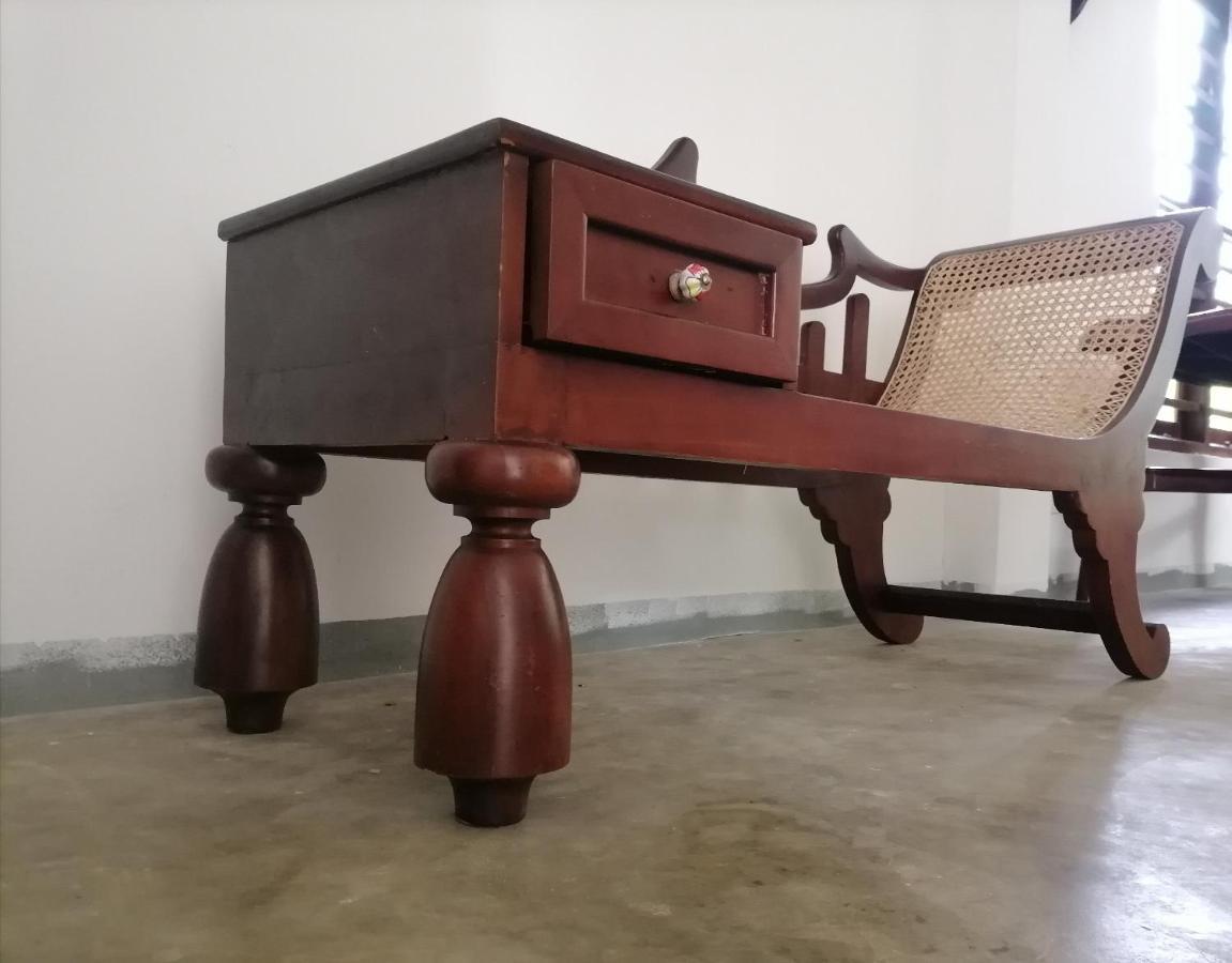דירות דיקוולה Hiriketiya Hasmal House מראה חיצוני תמונה