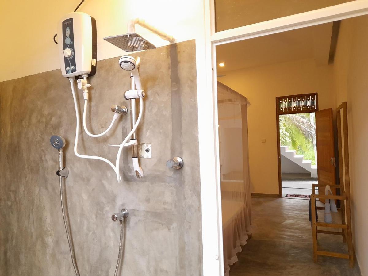 דירות דיקוולה Hiriketiya Hasmal House מראה חיצוני תמונה