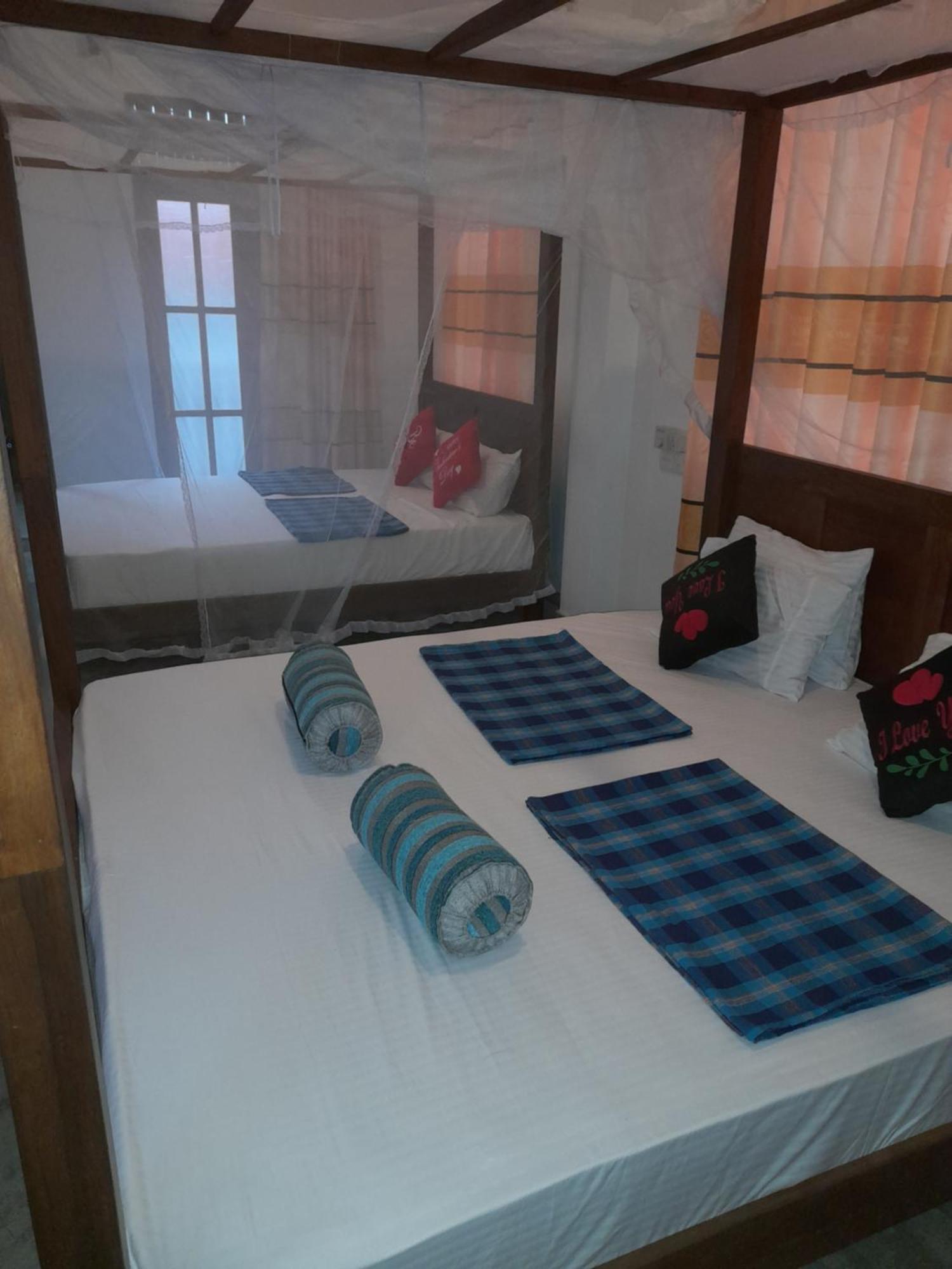 דירות דיקוולה Hiriketiya Hasmal House מראה חיצוני תמונה