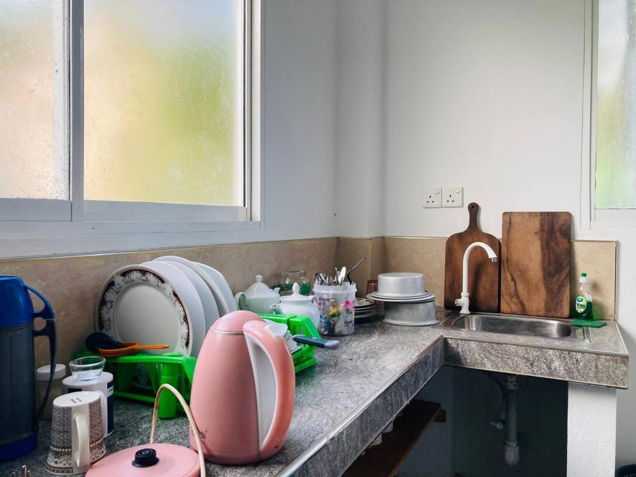 דירות דיקוולה Hiriketiya Hasmal House מראה חיצוני תמונה