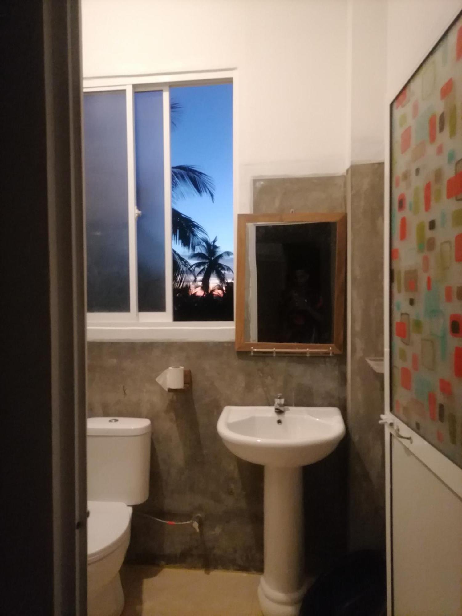 דירות דיקוולה Hiriketiya Hasmal House מראה חיצוני תמונה
